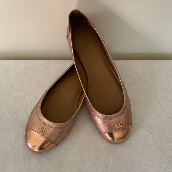 Coach Shoes - COACH Chelsea Rose Gold Metallic Ballet Flat Sz 8